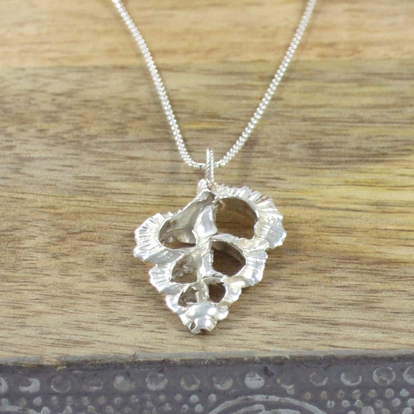 Sterling Silver Frilly Shell Slice Necklace