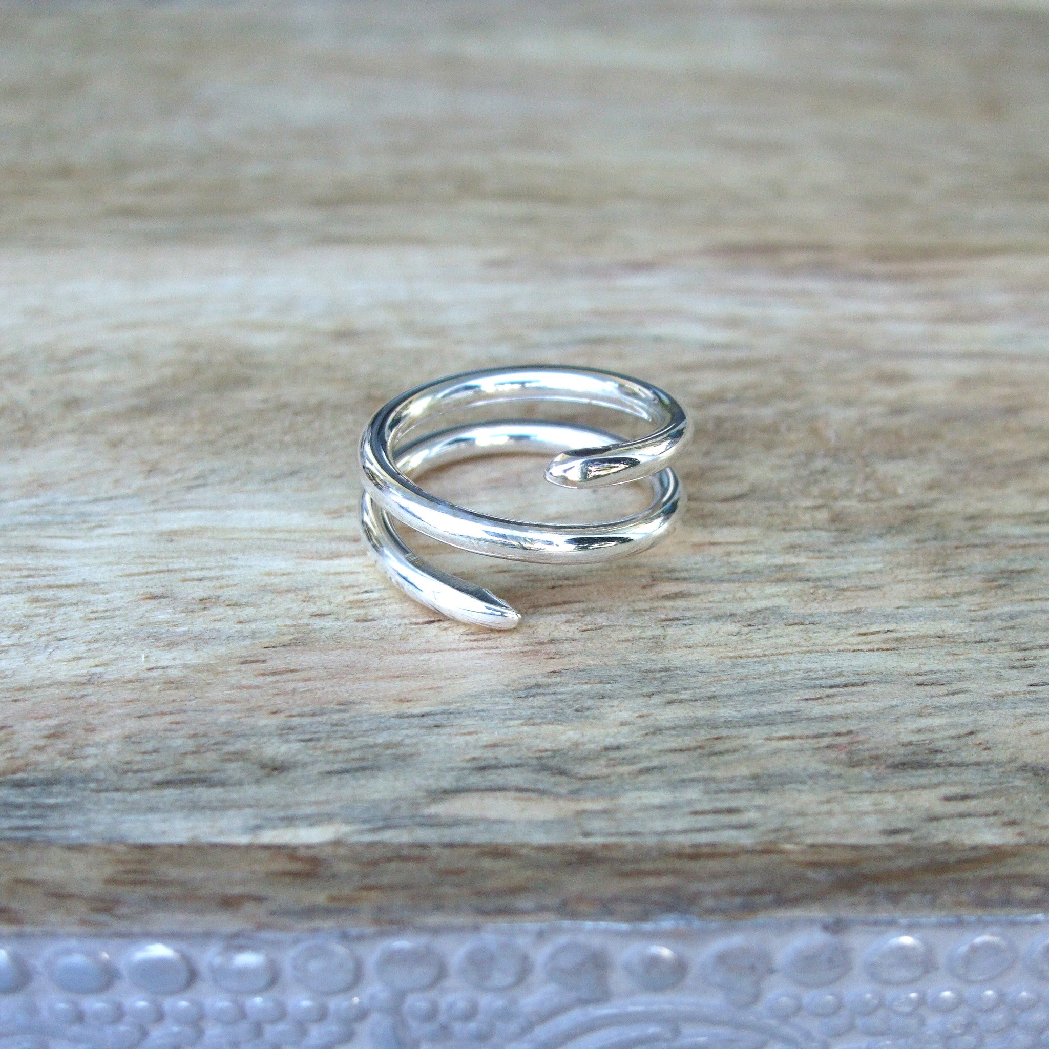 14K White Gold Double Coil Ring